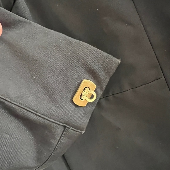 VTG Banana Republic Black Trench Coat Women M Petite Cotton Nylon Brass Clasp - Picture 5 of 7